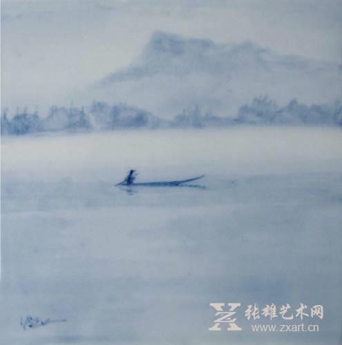 赵传玉水墨青花作品《晨雾孤舟》 赵传玉水墨青花作品《晨雾孤舟》